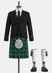 Traditional Scottish kilt outfit on a mannequin with accessories.