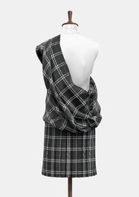 London Fog Black Tartan Great Kilt Back