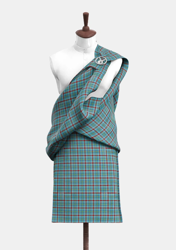 Slater, Ashleigh & Bullock, Helen Tartan Great Kilt Front
