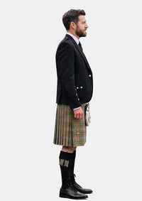 Traditional_Aberdeenshire_Home_Colours_Tartan_Kilt_and_Argyle_Jacket_Kilt_Outfits_right_image
