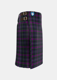 Traditional_Alba_Tartan_kilt_right_image_with_pleated_design_and_adjustable_buckles_for_men