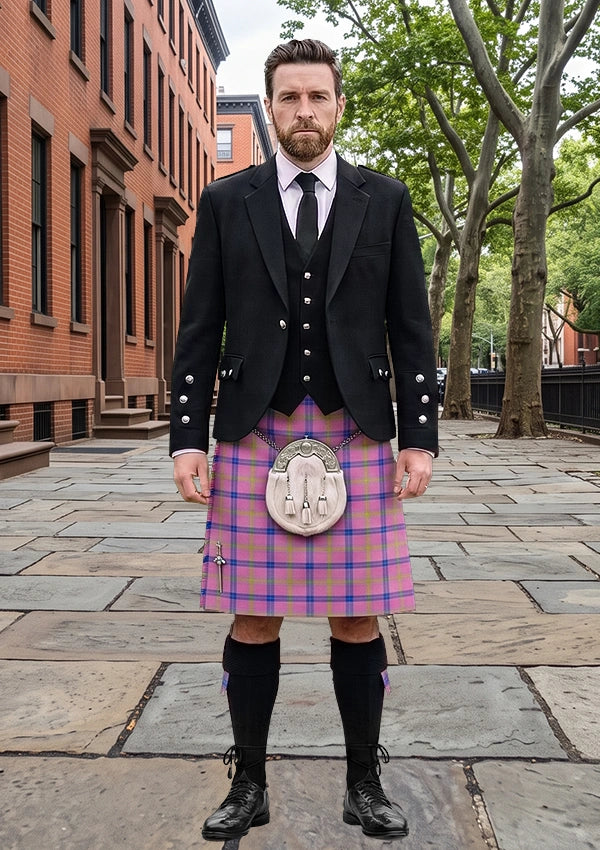Traditional_Aliam_Tartan_13275_Kilt_and_Argyle_Jacket_Kilt_Outfit_front_image