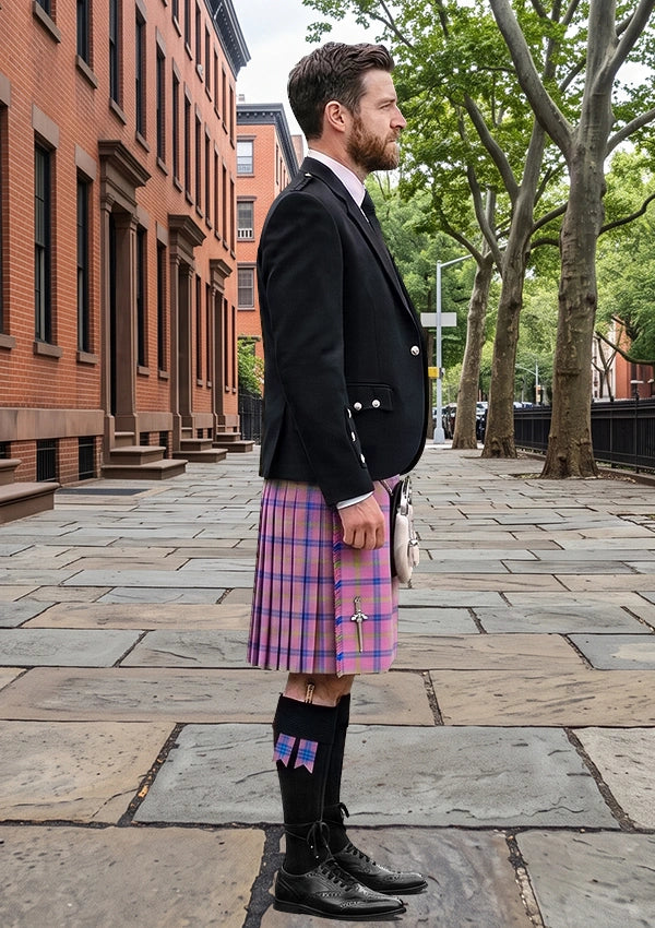 Traditional_Aliam_Tartan_13275_Kilt_and_Argyle_Jacket_Kilt_Outfit_right_image