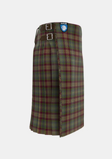 Traditional_Auld_Scotland_Tartan_kilt_7303_right_image_with_pleated_design_and_adjustable_buckles_for_men
