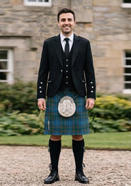 Traditional_Bains_of_Caithness_tartan_6158_Kilt_and_Argyle_Jacket_Kilt_Outfit_front_image