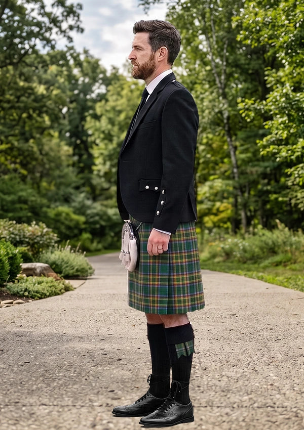 Traditional_Belwade_Tartan_11440_Kilt_and_Argyle_Jacket_Kilt_Outfit_left_image