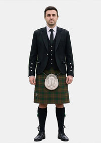 Traditional_Berry_Tribute_Tartan_11226_Kilt_and_Argyle_Jacket_Kilt_Outfits_front_image
