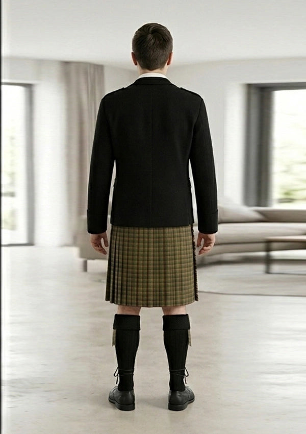 Traditional_Braveheart_tartan_7025_Kilt_and_Argyle_Jacket_Kilt_Outfit_back_image