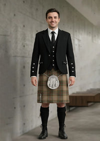 Traditional_Brodie_Hunting_Weathered_Tartan_Kilt_and_Argyle_Jacket_Kilt_Outfit_front_image