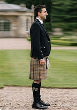Traditional_Burberry_tartan_1239_Kilt_and_Argyle_Jacket_Kilt_Outfit_right_image