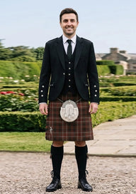 Traditional_Caithness_Tartan_2466_Kilt_and_Argyle_Jacket_Kilt_Outfit_front_image