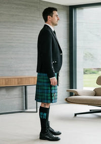 Traditional_Campbell_Ancient_Tartan_Kilt_and_Argyle_Jacket_Kilt_Outfit_right_image