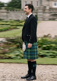 Traditional_Campbell_of_Argyll_tartan_Kilt_and_Argyle_Jacket_Kilt_Outfit_left_image