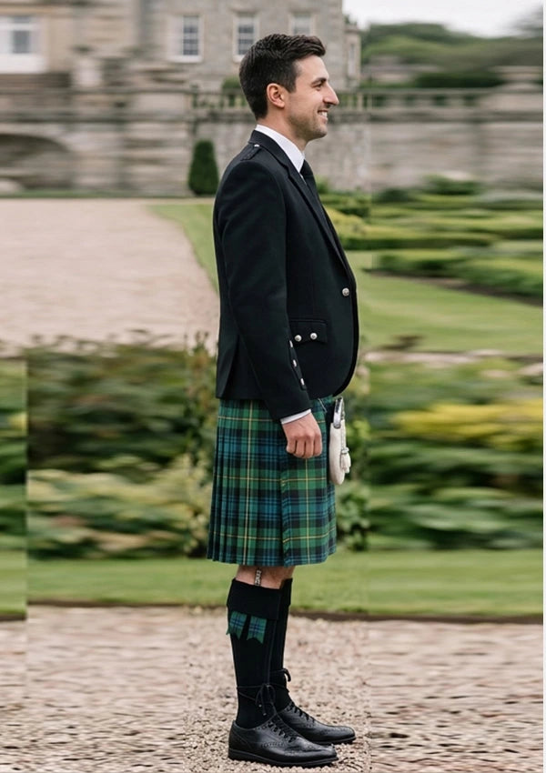Traditional_Campbell_of_Argyll_tartan_Kilt_and_Argyle_Jacket_Kilt_Outfit_right_image