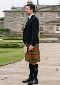 Traditional_Celtic_Combat_tartan_7160_Kilt_and_Argyle_Jacket_Kilt_Outfit_left_image