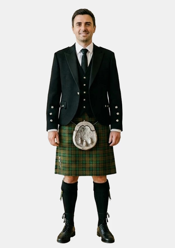 Traditional_Clan_Doyle_Tartan_Kilt_and_Argyle_Jacket_Kilt_Outfits_front_image