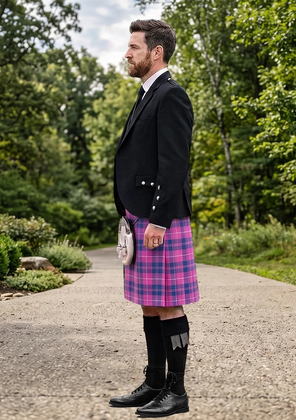 Traditional_Clan_Glencoe_Tartan_Kilt_and_Argyle_Jacket_Kilt_Outfit_left_image