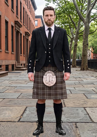 Traditional_Collier_Francis_Tartan_13875_Kilt_and_Argyle_Jacket_Kilt_Outfit_front_image
