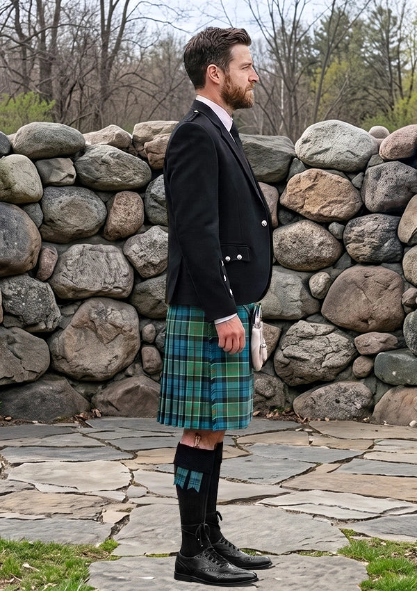 Traditional_Colquhoun_Ancient_Tartan_Kilt_and_Argyle_Jacket_Kilt_Outfit_right_image