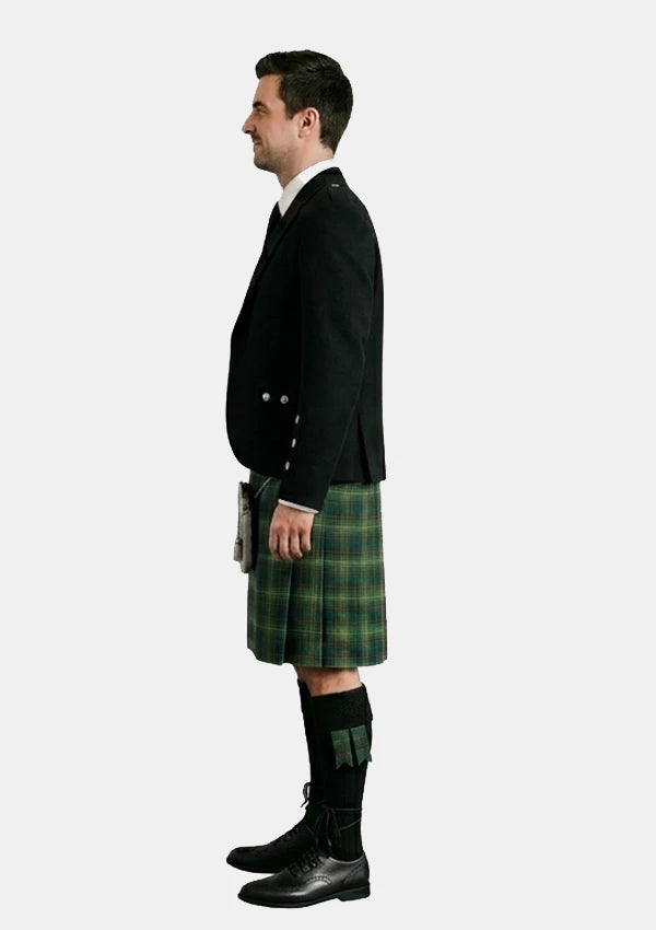 Traditional_County_Armagh_Tartan_Kilt_and_Argyle_Jacket_Kilt_Outfits_left_image