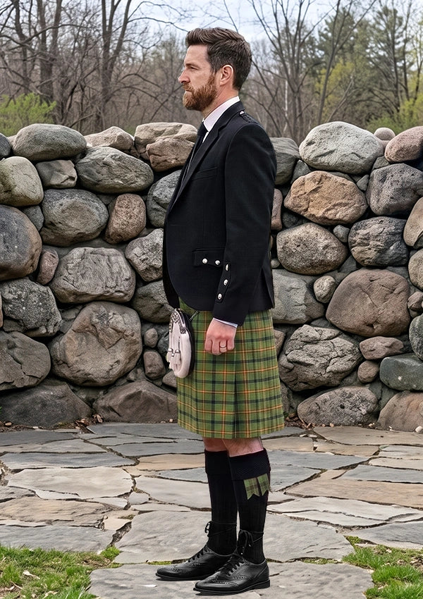 Traditional_Courtet-Meyer_Tartan_10366_Kilt_and_Argyle_Jacket_Kilt_Outfit_left_image