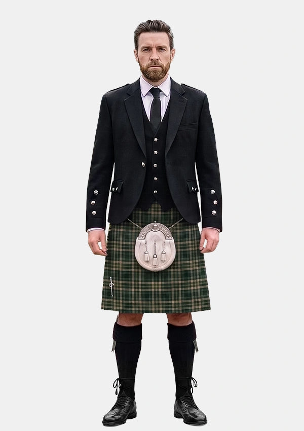 Traditional_Cox_Brian_Denis_Tartan_Kilt_and_Argyle_Jacket_Kilt_Outfits_front_image