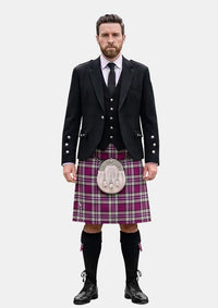 Traditional_Cramer_Tartan_Kilt_and_Argyle_Jacket_Kilt_Outfits_front_image