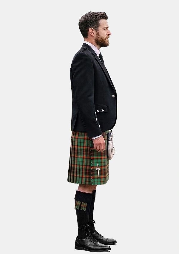 Traditional_Cumming_Hunting_Ancient_Tartan_Kilt_and_Argyle_Jacket_Kilt_Outfits_right_image