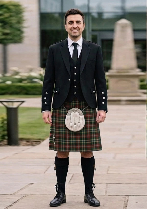 Traditional_Currie_of_Arran_Tartan_Kilt_and_Argyle_Jacket_Kilt_Outfit_front_image