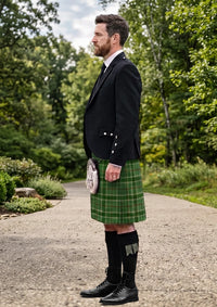 Traditional_Dalwhinnie_Tartan_1018_Kilt_and_Argyle_Jacket_Kilt_Outfit_left_image