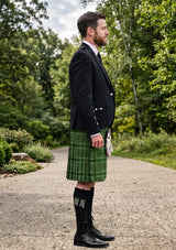 Traditional_Dalwhinnie_Tartan_1018_Kilt_and_Argyle_Jacket_Kilt_Outfit_right_image