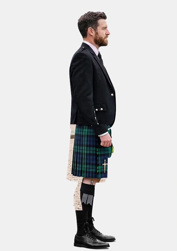 Traditional_Davidson_of_Tulloch_Dress_Tartan_Kilt_and_Argyle_Jacket_Kilt_Outfits_right_image
