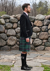 Traditional_Duncan_Modern_Tartan_Kilt_and_Argyle_Jacket_Kilt_Outfit_right_image