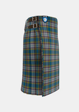 Traditional_Dunn_tartan_right_image_with_pleated_design_and_adjustable_buckles_for_men