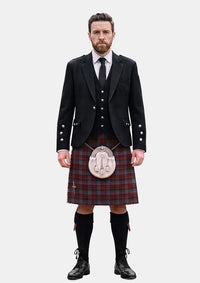 Traditional_Faulkner_Tartan_10080_Kilt_and_Argyle_Jacket_Kilt_Outfits_front_image