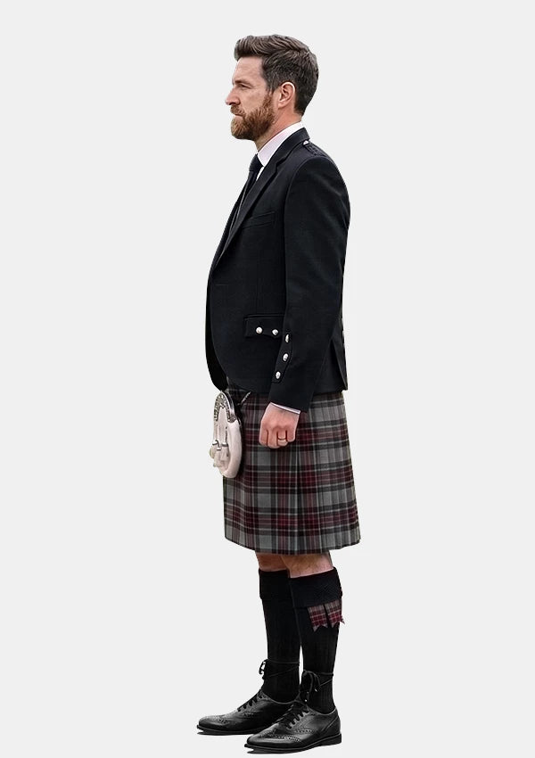 Traditional_Flynn_Tartan_4056_Kilt_and_Argyle_Jacket_Kilt_Outfits_left_image
