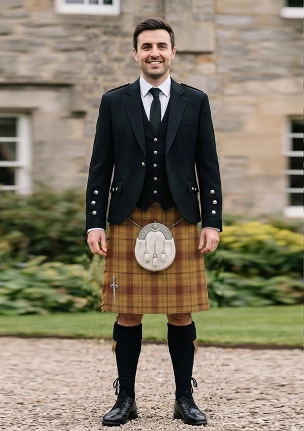 Traditional_Glen_Affric_tartan_2090_Kilt_and_Argyle_Jacket_Kilt_Outfit_front_image