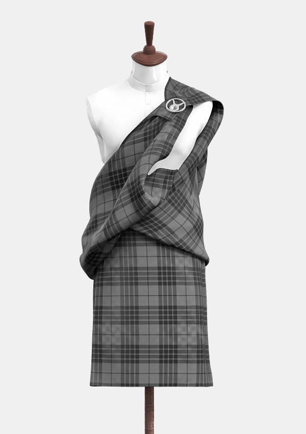 Traditional_Grey_Spirit_tartan_6594_Great_Kilt_front_image
