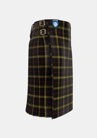 Traditional_Gwynn_Tartan_5745_kilt_right_image_with_pleated_design_and_adjustable_buckles_for_men