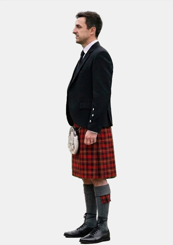 Traditional_Haig_Whisky_Tartan_1609_Kilt_and_Argyle_Jacket_Kilt_Outfits_left_image