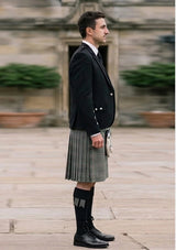 Traditional_Halliday_Tartan_7552_Kilt_and_Argyle_Jacket_Kilt_Outfit_right_image