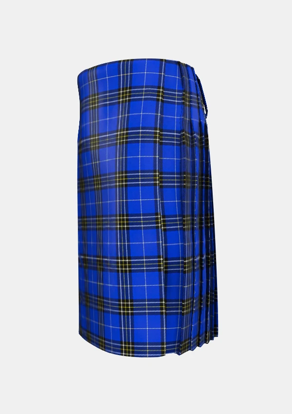 Traditional_Hannah_Tartan_kilt_3257_left_image_with_pleated_design_and_adjustable_buckles_for_men