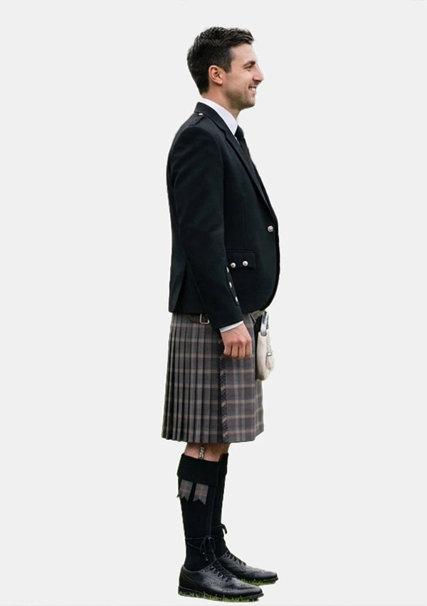Traditional_Harris_Mist_tartan_13674_Kilt_and_Argyle_Jacket_Kilt_Outfits_right_image