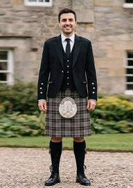 Traditional_Harris_tartan_5159_Kilt_and_Argyle_Jacket_Kilt_Outfit_front_image