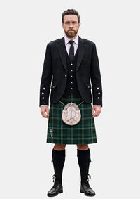 Traditional_Heartfelt_Welcome_Tartan_14611_Kilt_and_Argyle_Jacket_Kilt_Outfits_front_image