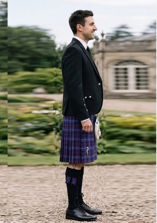 Traditional_Heritage_of_Scotland_tartan_7300_Kilt_and_Argyle_Jacket_Kilt_Outfit_right_image