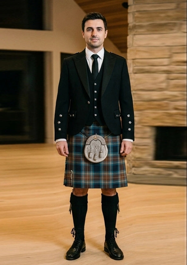 Traditional_Holyrood_Modern_tartan_Kilt_and_Argyle_Jacket_Kilt_Outfit_front_image