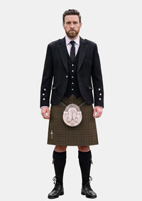 Traditional_Howells_Tartan_3111_Kilt_and_Argyle_Jacket_Kilt_Outfits_front_image