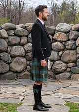 Traditional_Hyslop_Hunting_Tartan_2137_Kilt_and_Argyle_Jacket_Kilt_Outfit_right_image