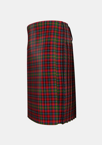Traditional_Innes_3_Tartan_6022_kilt_left_image_with_pleated_design_and_adjustable_buckles_for_men